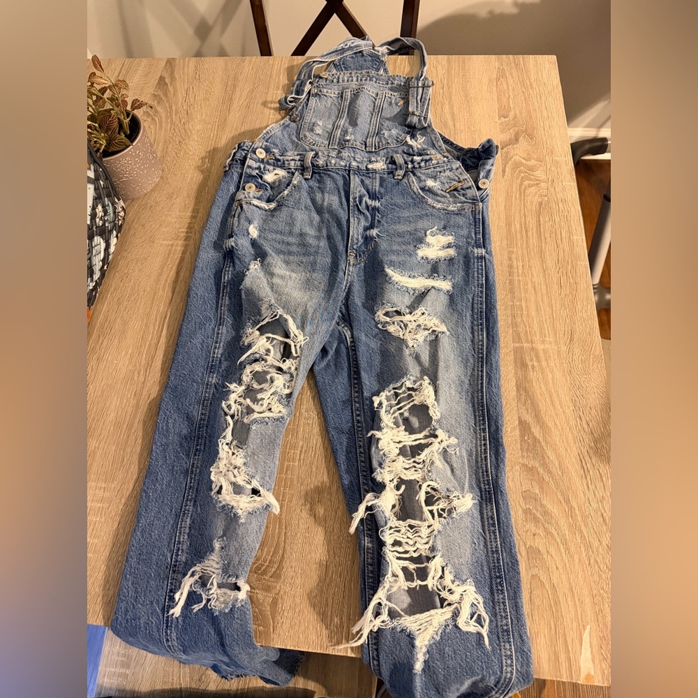 American Eagle Outfitters Blue Distressed Women Jeans Overalls